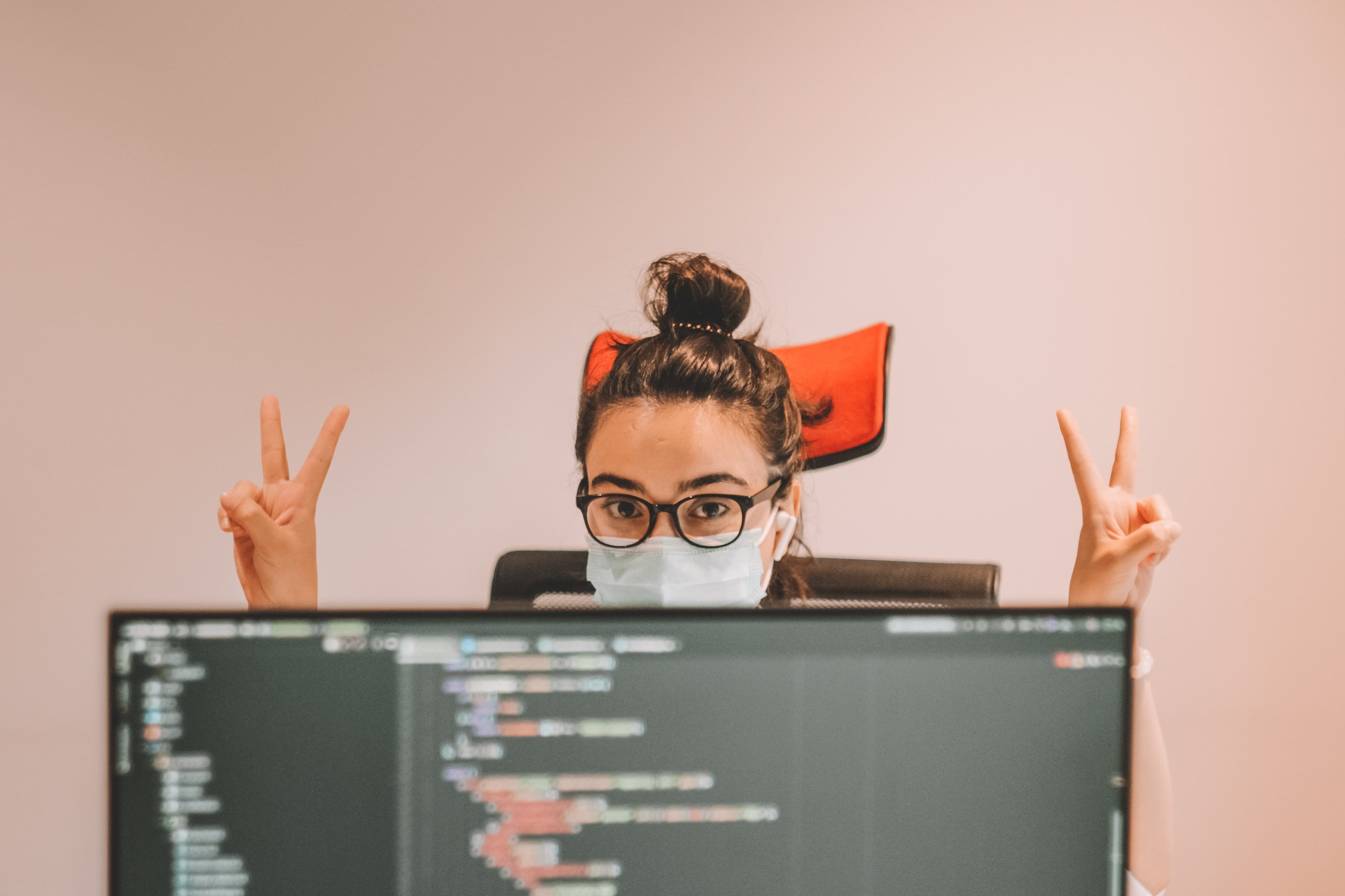 5 Reasons to Major in Business or Technology Degrees in College